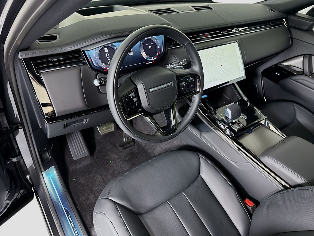Thumbnail: 2026 Land Rover Range Rover Sport - 10