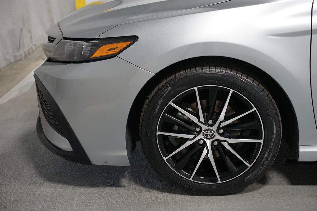 Thumbnail: 2023 Toyota Camry - 5