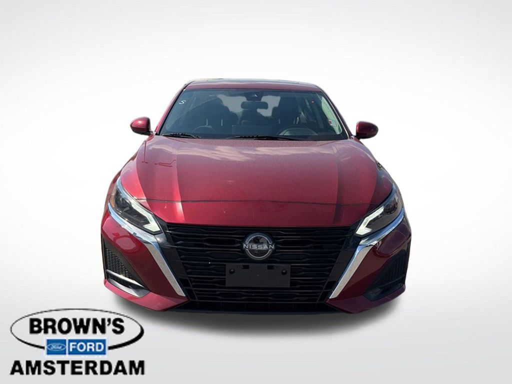 2023 Nissan Altima 2.5 SV - 1