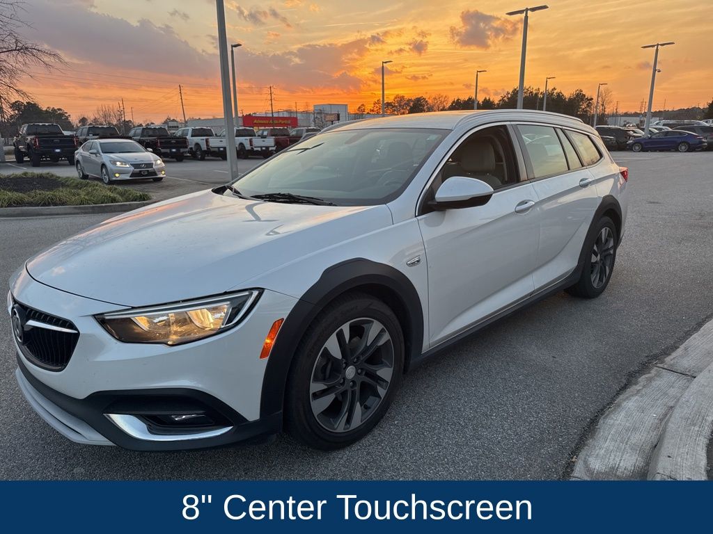 2019 Buick Regal TourX AWD Essence