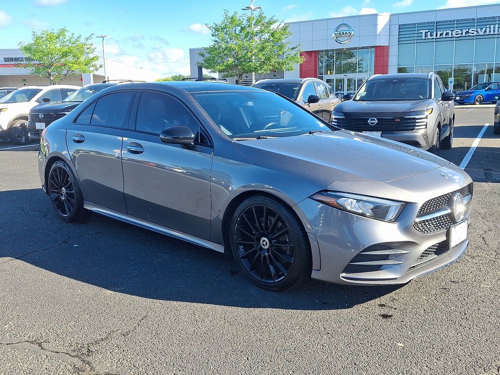 Thumbnail: 2019 Mercedes-Benz A-Class - 3