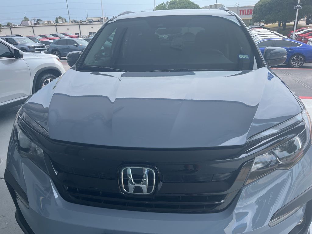 Thumbnail: 2022 Honda Pilot - 2