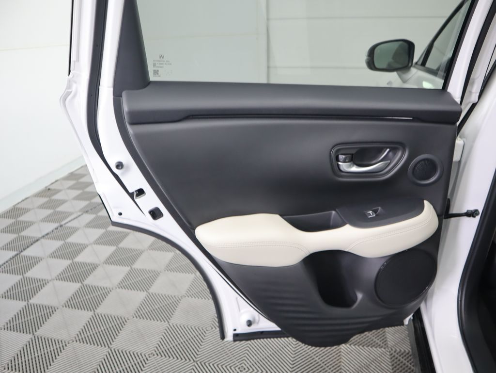 2025 Acura ADX A-SPEC 27