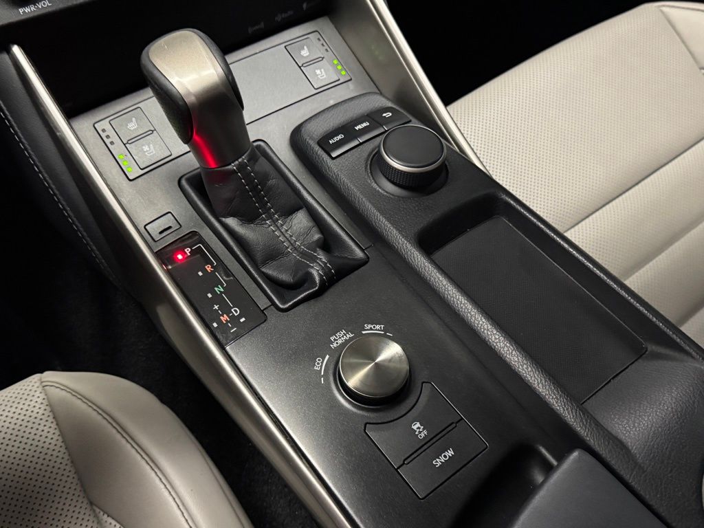 2015 Lexus IS 250 photo 11