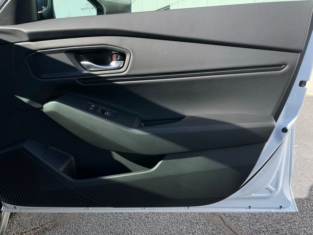 2025 Honda Accord SE 28