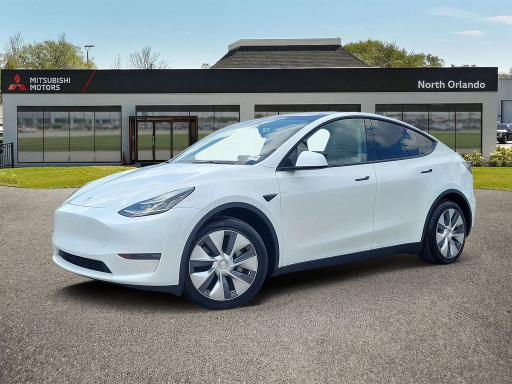 2023 Tesla Model Y Long Range