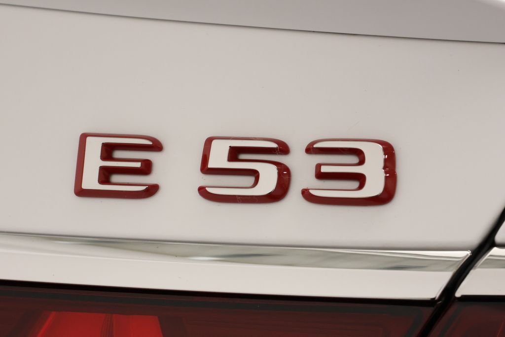 Thumbnail: 2026 Mercedes-Benz E-Class - 10