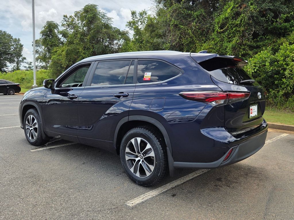 Used 2024 Toyota Highlander SUV