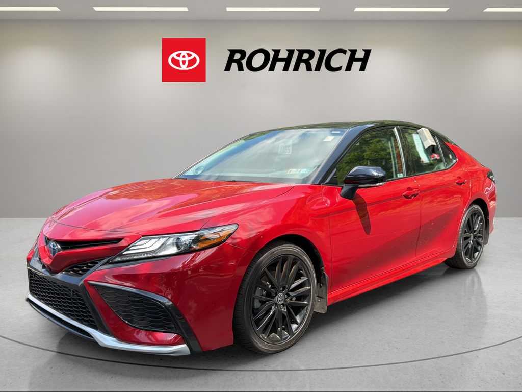 2022 Toyota Camry Hybrid