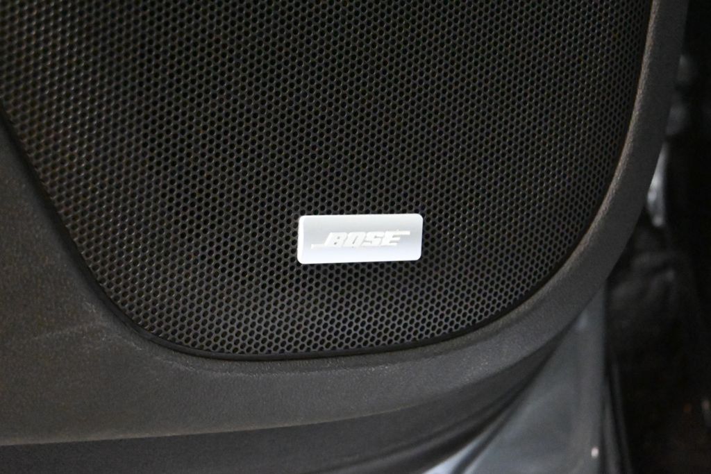 Thumbnail: 2021 GMC Acadia - 32