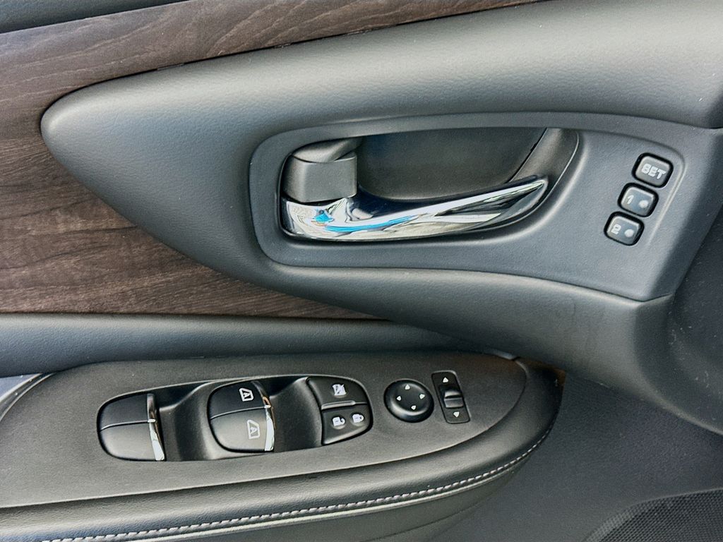 Thumbnail: 2019 Nissan Murano - 18