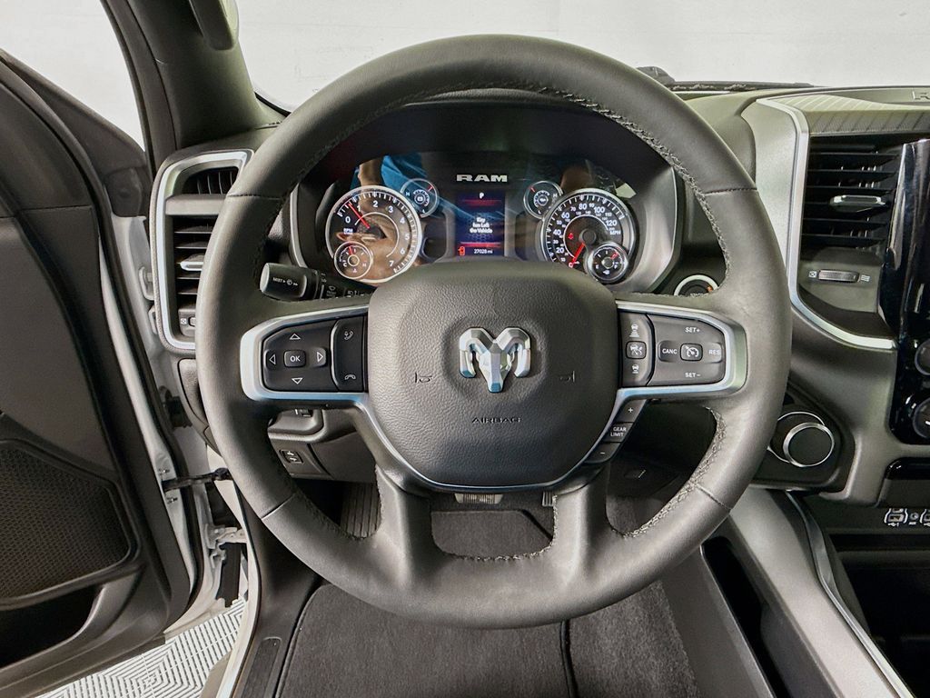 Thumbnail: 2025 RAM 1500 - 11