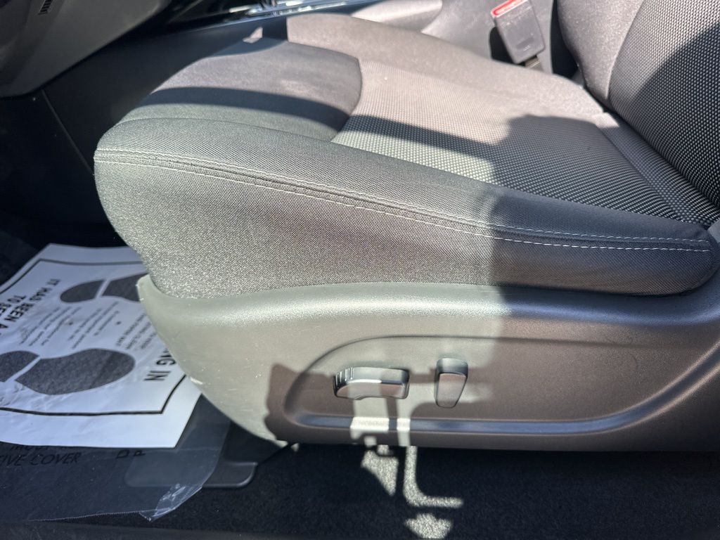2020 Magnetic Black Pearl Nissan Pathfinder SV FWD SUV