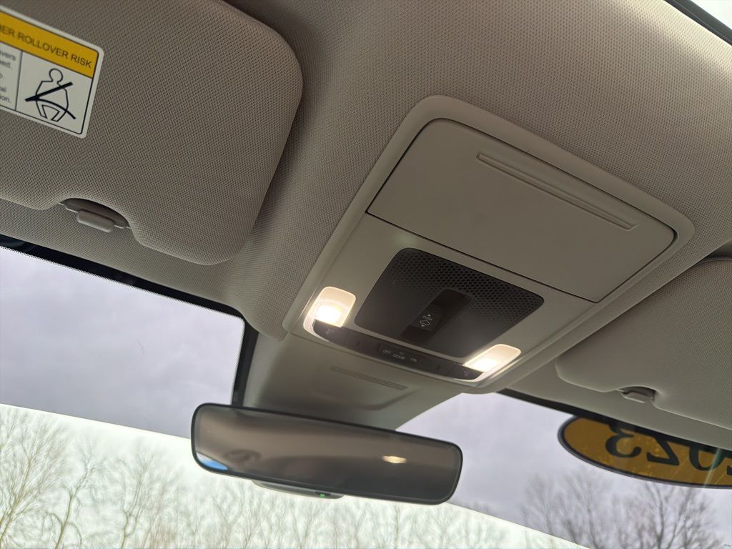 Thumbnail: 2023 Honda CR-V - 14