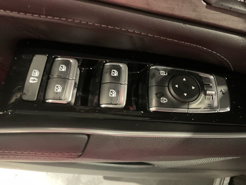 New 2026 Black Kia X-Line SX Prestige image 10