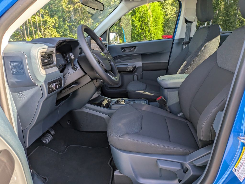 2025 Ford Maverick XL