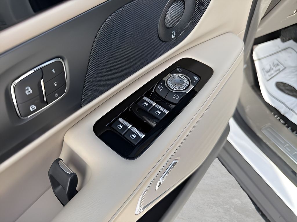 2025 Lincoln Nautilus