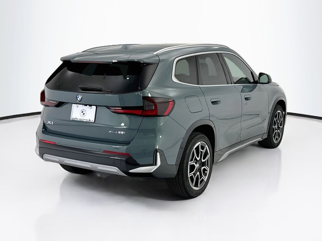 Thumbnail: 2027 BMW X1 - 5
