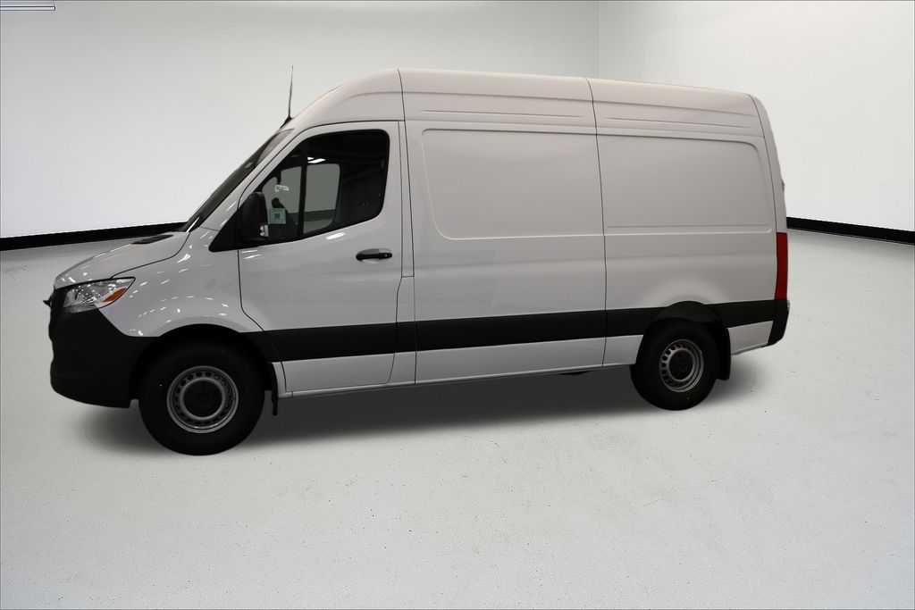 Thumbnail: 2026 Mercedes-Benz Sprinter - 5