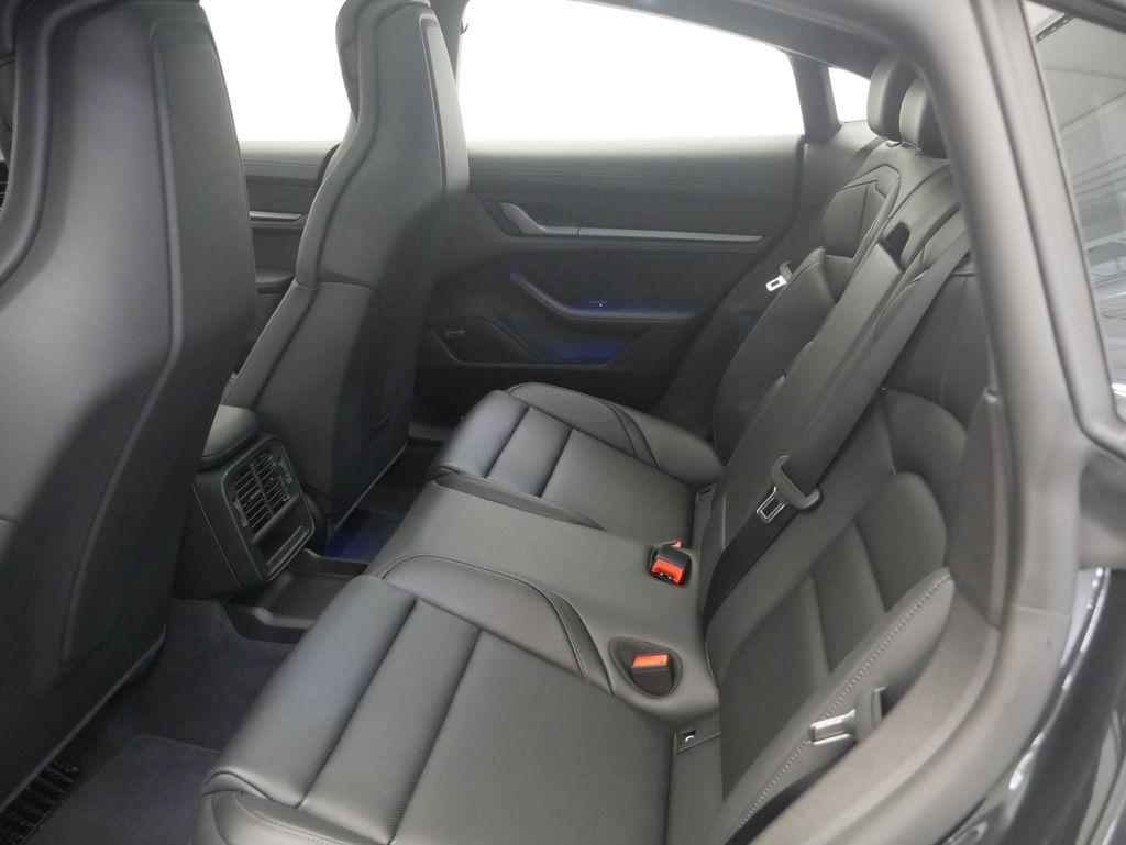 Thumbnail: 2026 Porsche Taycan - 16