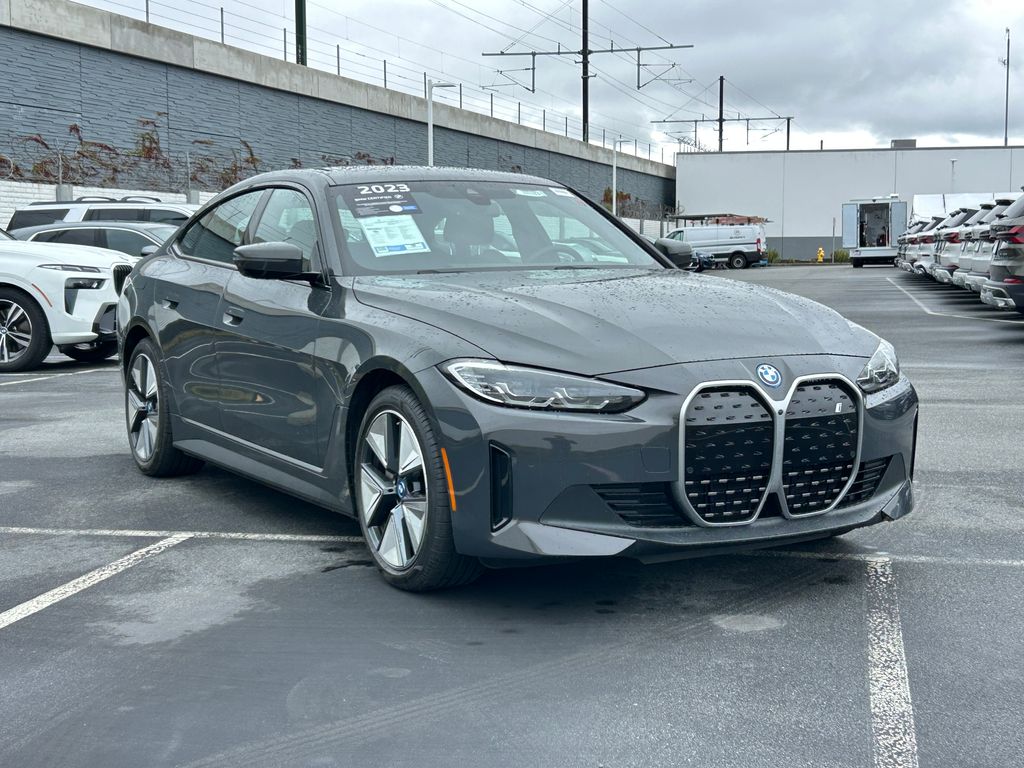 Thumbnail: 2023 BMW i4 - 7