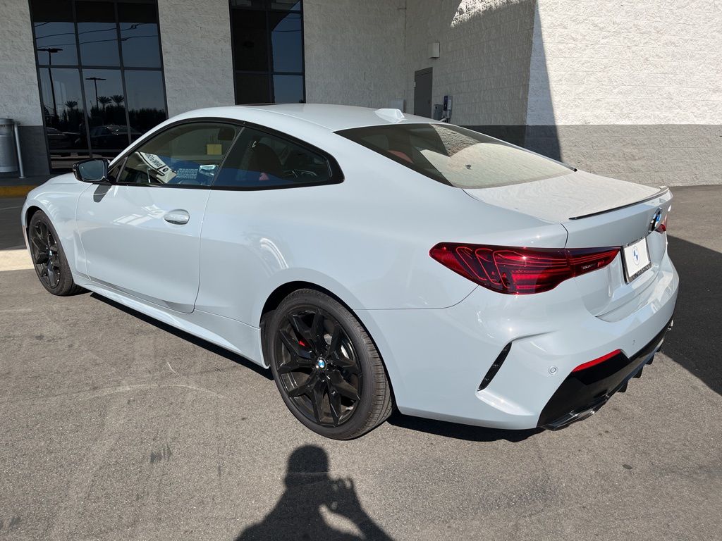 2025 BMW 4 Series M440i 3