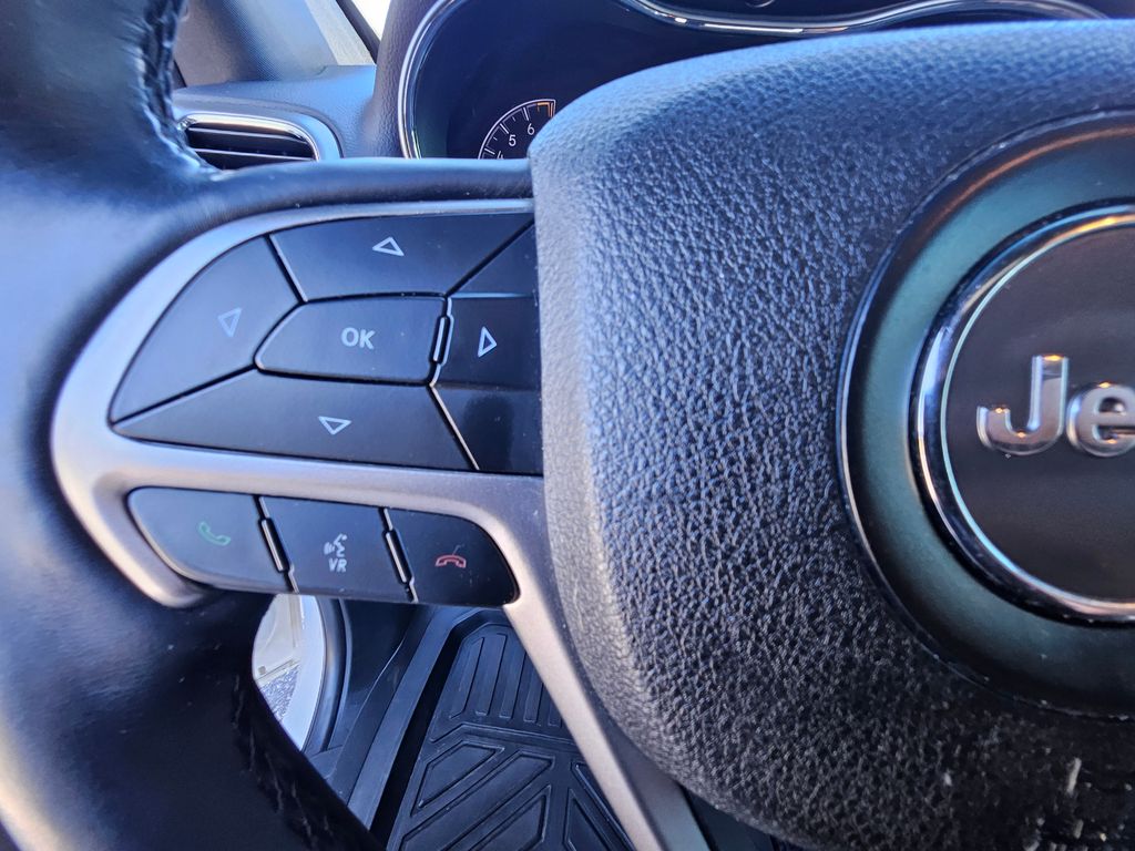 2018 Jeep Grand Cherokee Altitude White at Walterboro Ford