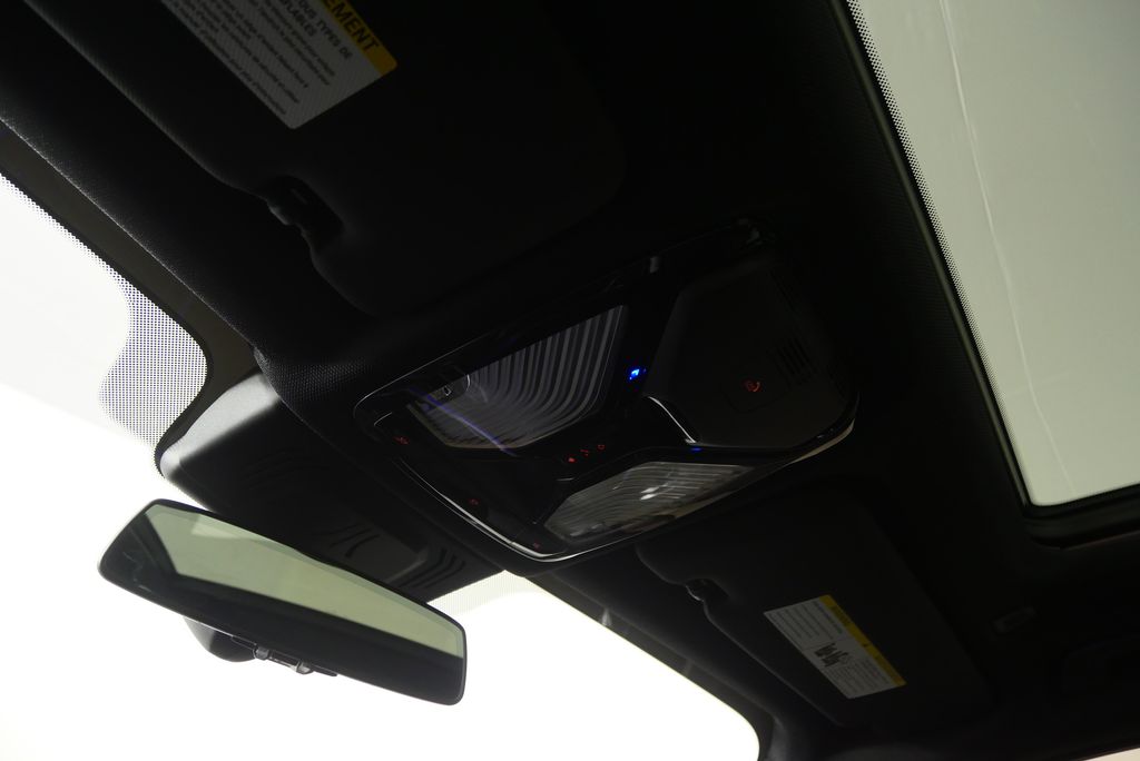 Thumbnail: 2021 BMW X5 - 23