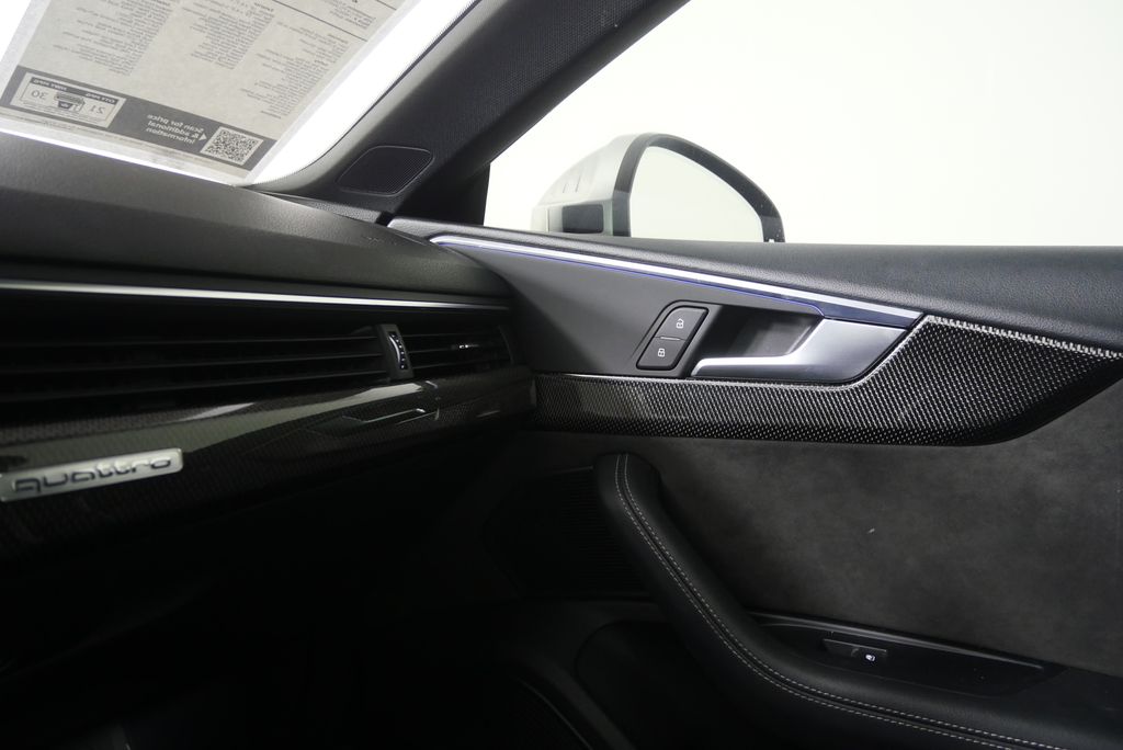 Thumbnail: 2018 Audi S5 - 18