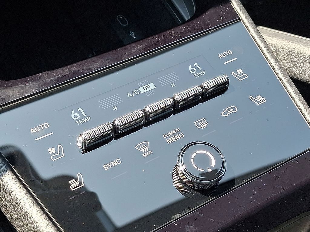 Thumbnail: 2026 Porsche Cayenne - 17