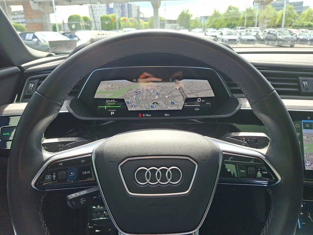 Thumbnail: 2024 Audi Q8 e-tron - 20