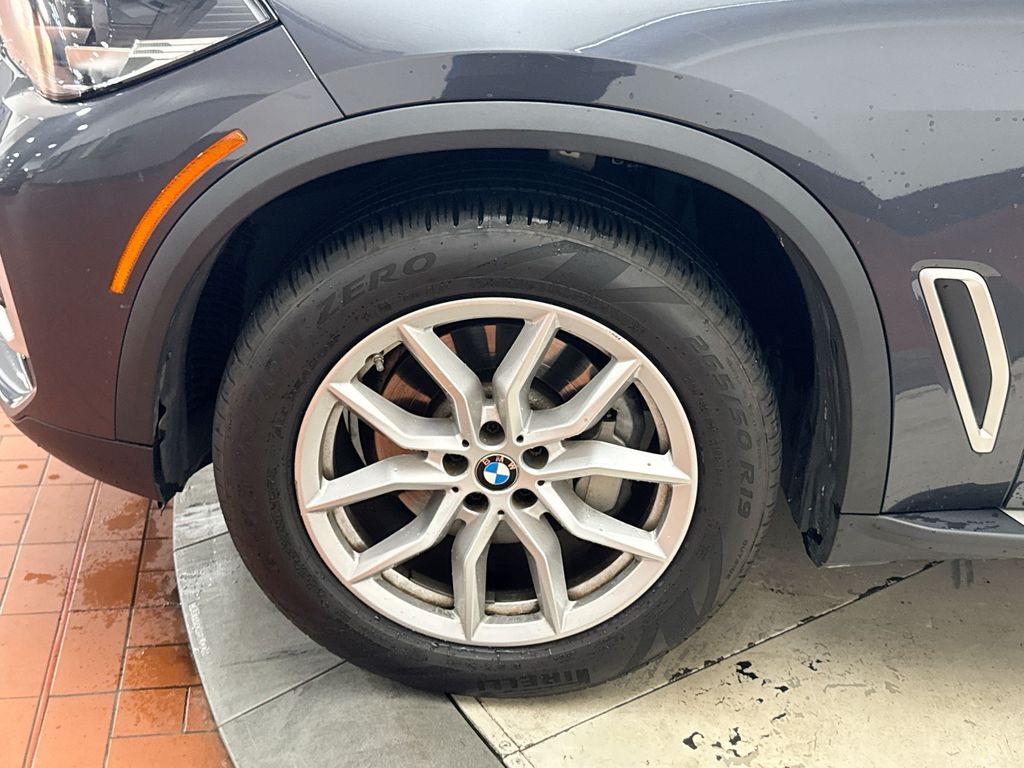 2019 BMW X5 xDrive40i 10