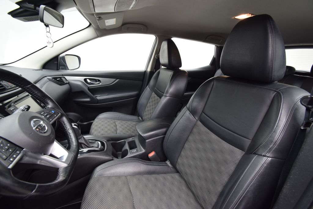 used 2020 Nissan Rogue Sport car, priced at $16,526