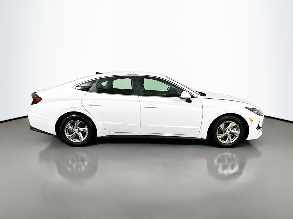 Thumbnail: 2021 Hyundai Sonata - 4