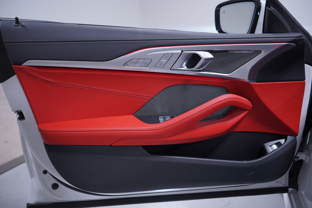 Thumbnail: 2026 BMW 8 Series - 16