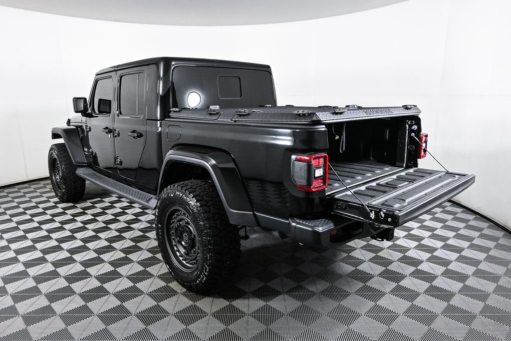 2020 Jeep Gladiator Overland 27