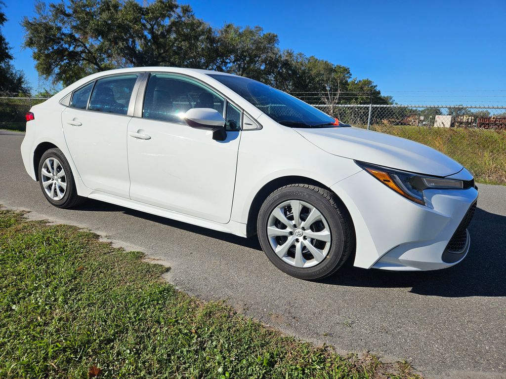 2021 Toyota Corolla LE 7