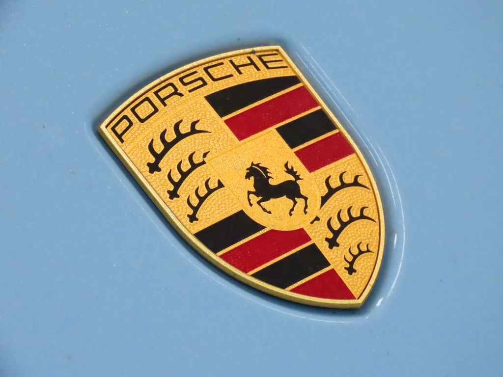 Thumbnail: 2023 Porsche Taycan - 13