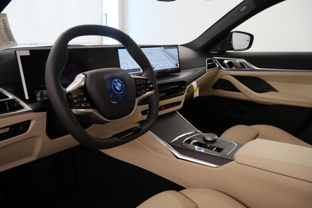 2025 BMW i4 eDrive40 16