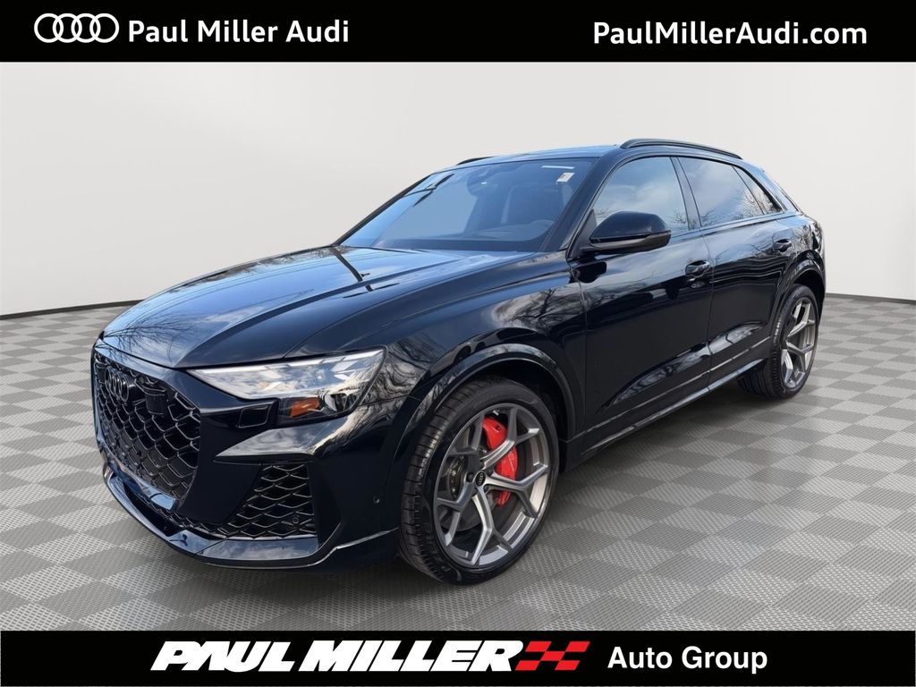 Mythos Black Metallic 2025 Audi RS Q8 4.0T quattro Performance SUV / Crossover Automatic