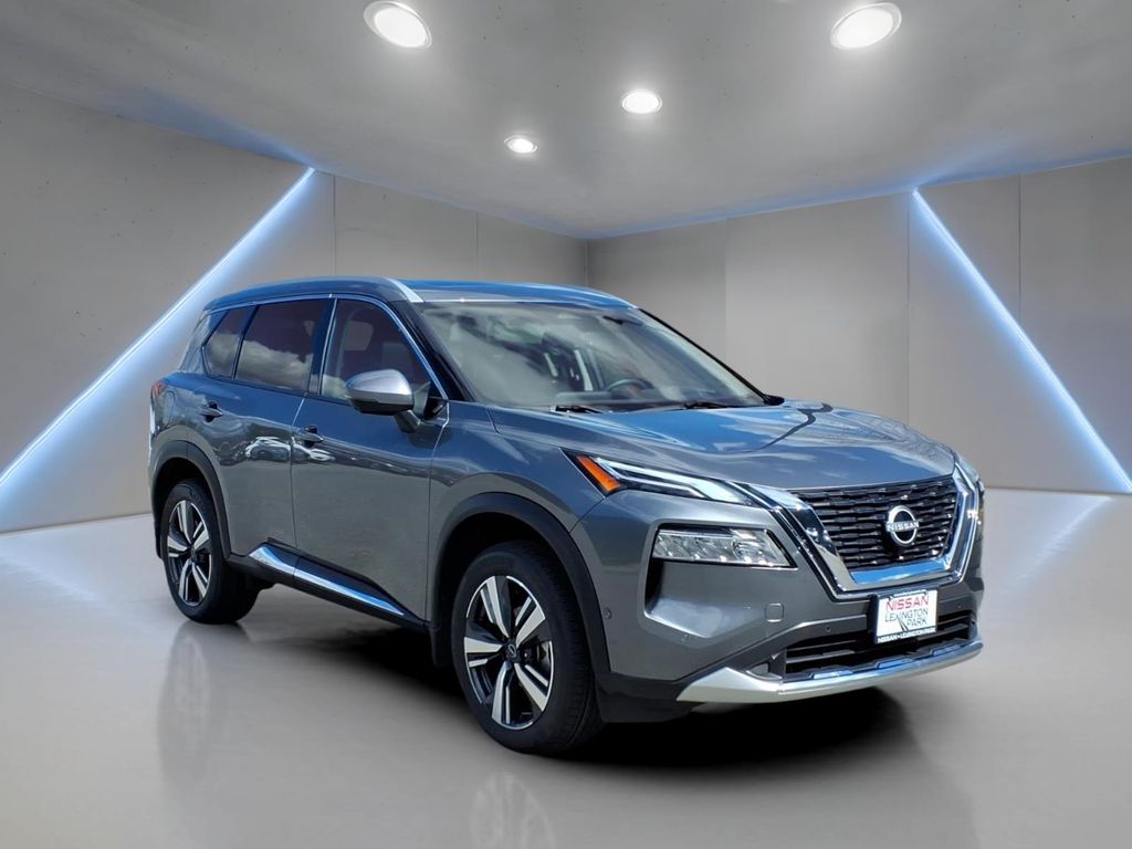 2023 Nissan Rogue Platinum AWD