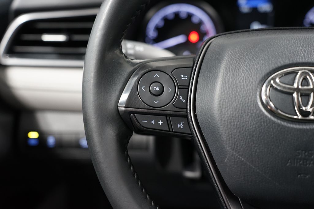 2023 Toyota Camry SE 14