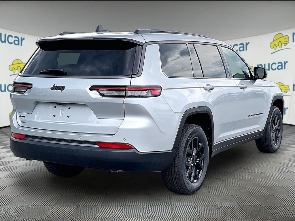 2026 Jeep Grand Cherokee L — photo 7