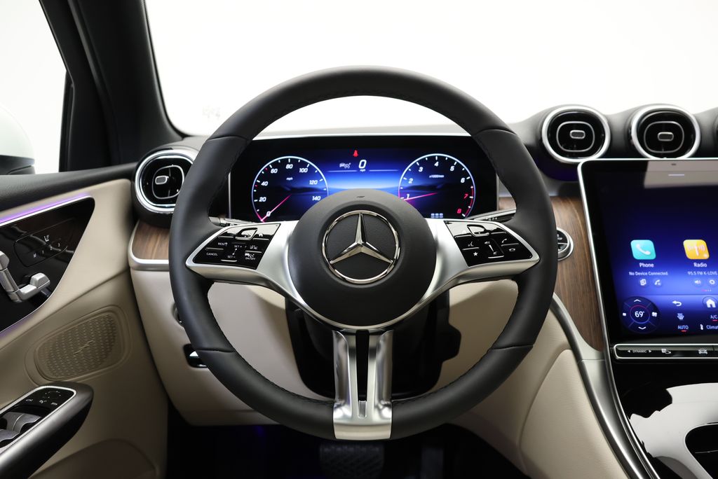 Thumbnail: 2027 Mercedes-Benz GLC - 20