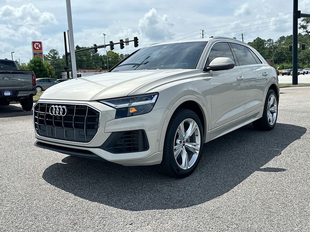 2022 Audi Q8 55 Premium