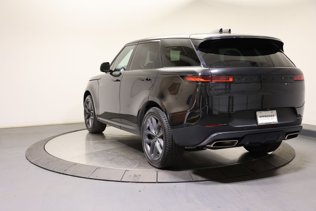 Thumbnail: 2024 Land Rover Range Rover Sport - 3