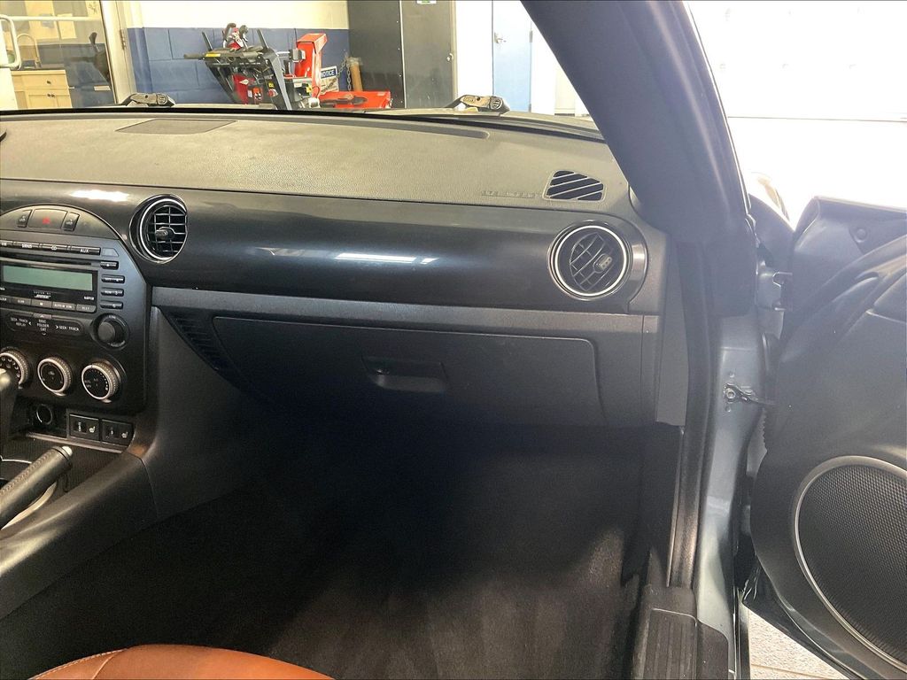 2013 Mazda Miata — photo 13