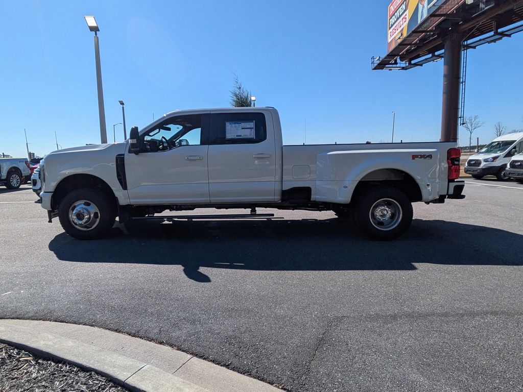 2026 Ford F-350 Platinum