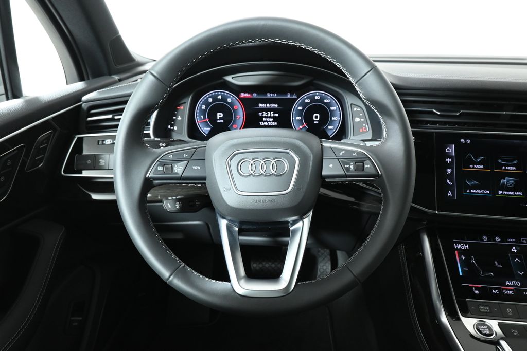 2025 Audi Q7  17