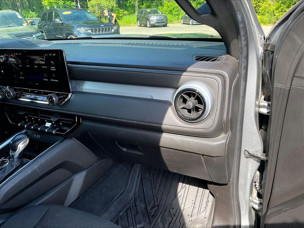 2023 Chevrolet Colorado — photo 13